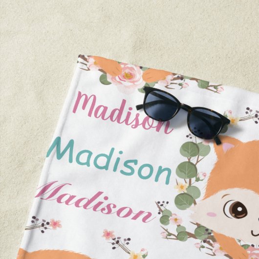 Baby Floral Fox Custom Name Ombre Pattern Strandlaken (In situ)