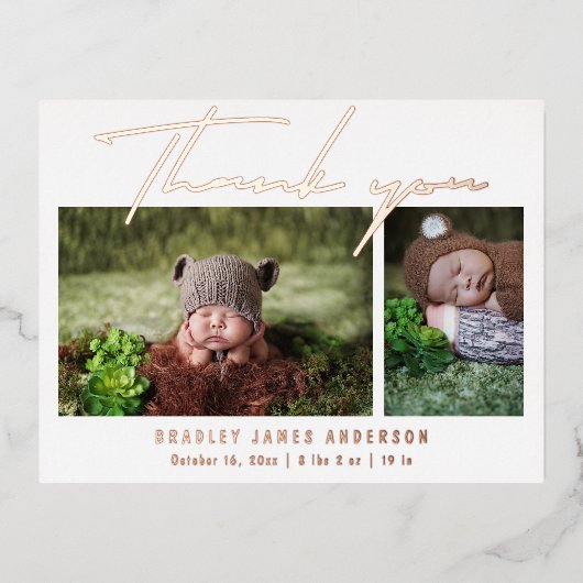 Baby Foto Dank u Modern Script Birth Folie Uitnodiging Briefkaart (Voorkant)