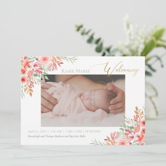 Baby Foto Elegant Blush Pink Floral Birth Aankondiging (Staand voorkant)