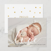 Baby Foto elegante Script Goud Hartjes Geboorte Aankondigingskaart (Voorkant / Achterkant)
