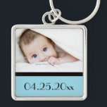 baby foto en geboortedatum sleutelhanger<br><div class="desc">Aangepaste foto van baby en geboortedatum voor jongen.</div>