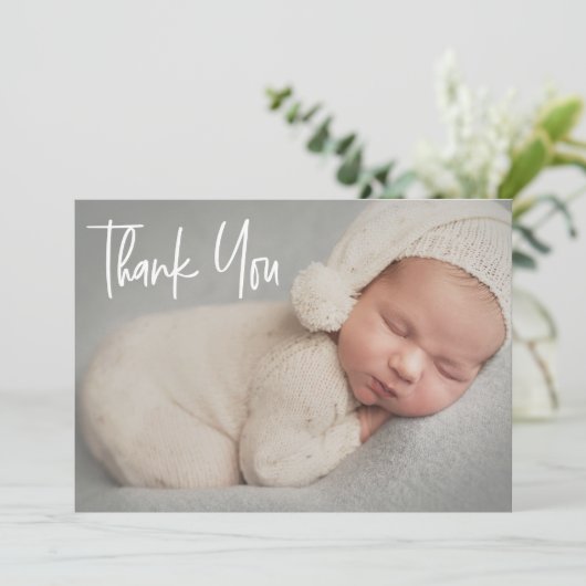 Baby Foto Modern Handlettering script Geboorte Bedankkaart (Staand voorkant)