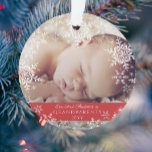 Baby Foto van grootouders Eerste Kerstmis Snowflak Ornament<br><div class="desc">Dit zoete ontwerp heeft witte en zilveren glittersneeuwvlokken met ruimte voor één foto ter herdenking van de 1e Kerstmis van de grootouder! Het collectie van het coördineren van producten is beschikbaar in onze winkel, zazzle.com/store/doodlelulu. Neem contact met ons op als u dit ontwerp op een specifiek product wilt toepassen om...</div>