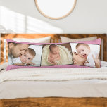 Baby Foto ZigZag Afbeelding Montage gepersonalisee Lichaamskussen<br><div class="desc">Creëer uw eigen unieke lichaamskussen met 3 van uw favoriete baby. Het fotomalplaatje wordt opstelling om het fotocollage in een subtiele zigzag montage te creëer. Uw foto's worden getoond in landschapformaat en met een smalle grijze grens in bedwang gehouden. U kunt de naam van de baby en de geboortedatum (of...</div>