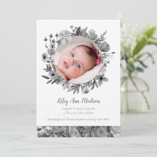 Baby Foto's Modern Gray Floral Aankondiging (Staand voorkant)