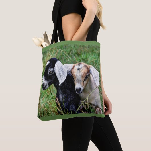 Baby Geiten Tote Bag (Dichtbij)