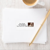 Baby gele Labrador Puppy Dog op Belly Etiket (Insitu)