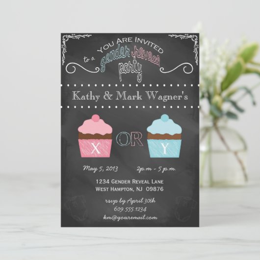 Baby Genderonderzoek Uitnodiging in Chalkboard (Staand voorkant)