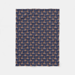 Baby Giraffe Frenzy Fleece Deken (Navy)