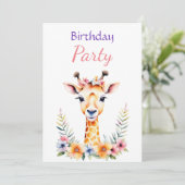 Baby Giraffe in Bloemen Meisjes Verjaardagsfeest Kaart (Staand voorkant)