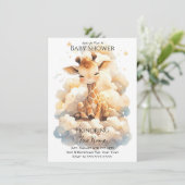 Baby Giraffe in wolken Baby shower Kaart (Staand voorkant)