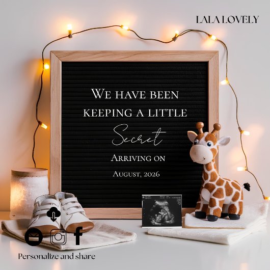 Baby Giraffe Neutral pregnancy announcement card Aankondiging