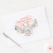 Baby Girale olifant bloedige rode eucalyptuspoot Ronde Sticker (Envelop)