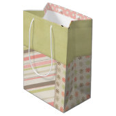 Baby Girl Doll op de watt Medium Cadeauzakje (Achterkant Gekanteld)