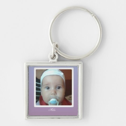 baby girl met grote ogen sleutelhanger (Voorkant)