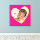 BABY GIRL moderne foto gelaagd hart roze geel Canvas Afdruk (Insitu (Houten vloer))