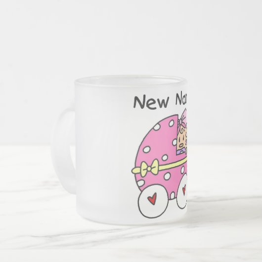 Baby Girl New Nana T-shirts en cadeautjes Matglas Koffiemok (Voorkant links)