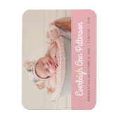 Baby Girl Pink Aangepaste foto geboorteaankondigin Magneet (Verticaal)