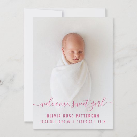 Baby Girl Pink Hearts Script Foto Geboorte Aankondiging (Voorkant)