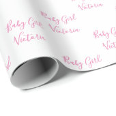 Baby Girl Script Roze Persoonlijke naam Cadeaupapier (Rol Hoek)