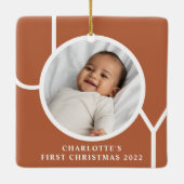 Baby Girl's eerste kerstfoto Terracotta Keramisch Ornament (Achterkant)