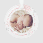 Baby Girl's eerste kerstroze snowflakes Foto Ornament (achterkant)