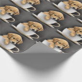 Baby Golden Retriever in een Tea Cup Graphic Cadeaupapier (Hoek)