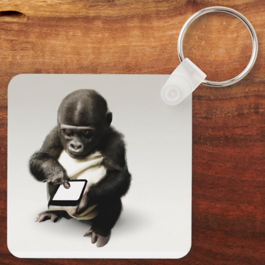 Baby gorilla Keyholder / チビゴリラのキーホルダー Gorilla Life Sleutelhanger (Achterkant)