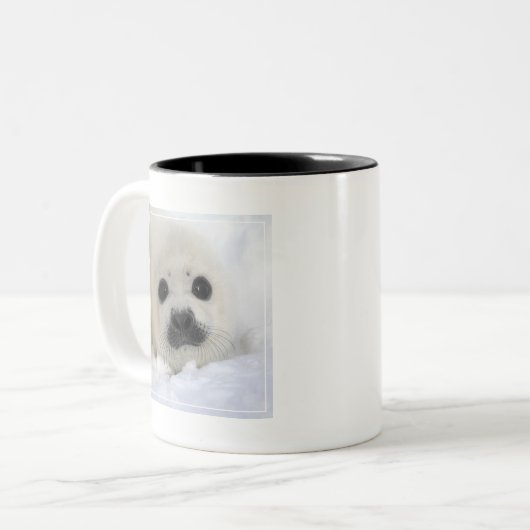 Baby Harp Seal Tweekleurige Koffiemok (Voorkant links)