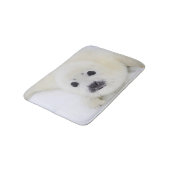 Baby harp zeehondenpup op ijs van het witte Zee Badmat (Gekanteld)