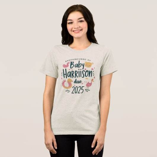 Baby Harrison Verschuldigd 2025 | Schattig Tri-Blend Shirt (Voorkant volledig)