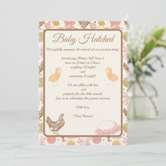Baby Hatched Chicken Meisje Geboorte Aankondiging (Staand voorkant)