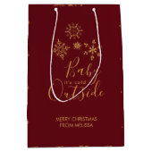 Baby het is koud buiten Golden Snowflakes Medium Cadeauzakje (Voorkant)