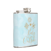 Baby het is koud buiten goudneeuwvlokken op blauw heupfles (Rechts)