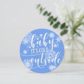 Baby het is koud buiten Kerstmis Feestdagenkaart (Staand voorkant)