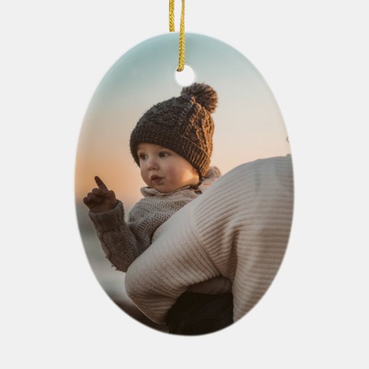 'Baby Het is koud buiten' Mijn eerste kerstfoto. Keramisch Ornament (Achterkant)