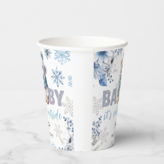 Baby het is koud buiten Schattige Boy Winter Baby  Papieren Bekers (Rechts)