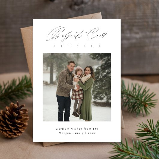 Baby Het is koud buiten Snowy Christmas Photo Card Feestdagenkaart