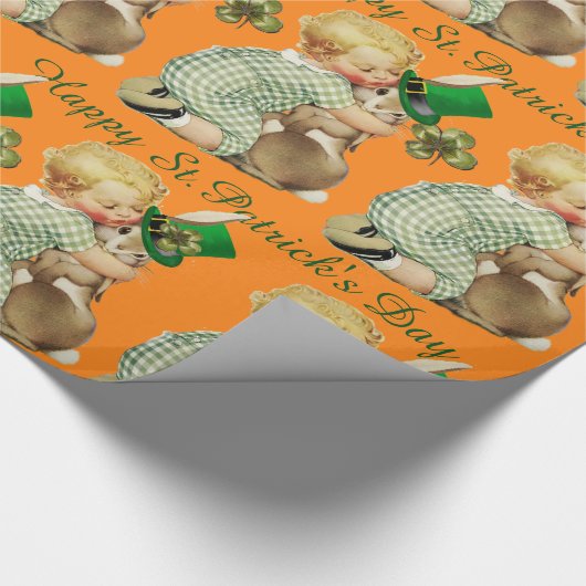 BABY HUGGING RABBIT Irish St. Patrick's Day, Oranj Cadeaupapier (Hoek)