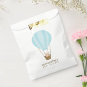 Baby in blauw ballonBaby shower Bedankzakje (Gezegeld)