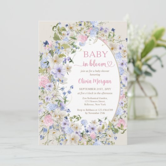 Baby in bloei roze blauw paarse Wildflower boog Kaart (Staand voorkant)