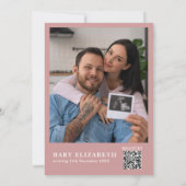 Baby in bloei roze bloemenfoto QR Baby shower Kaart (Achterkant)