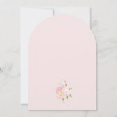 Baby in bloei roze boog Baby shower uitnodiging (Achterkant)