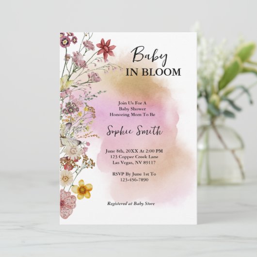 Baby In bloeiende wilde bloem Watercolor Kaart (Staand voorkant)