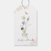 Baby in bloem Wildflower Rustisch Baby shower Cadeaulabel (Achterkant)