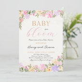 Baby In Bloom Bloemen Baby Shower Uitnodiging (Staand voorkant)