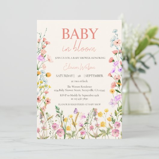 Baby in Bloom Wildflower Bloemen Meisje Baby showe Kaart (Staand voorkant)