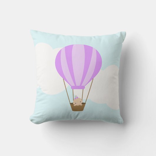 Baby in Hot Air Ballon {lavender} Kussen (Voorkant)