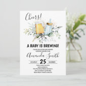 Baby is Brewing Baby Shower Uitnodiging (Staand voorkant)