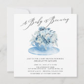 Baby is Brewing Blue Floral Baby Tea Invitation Kaart (Voorkant)